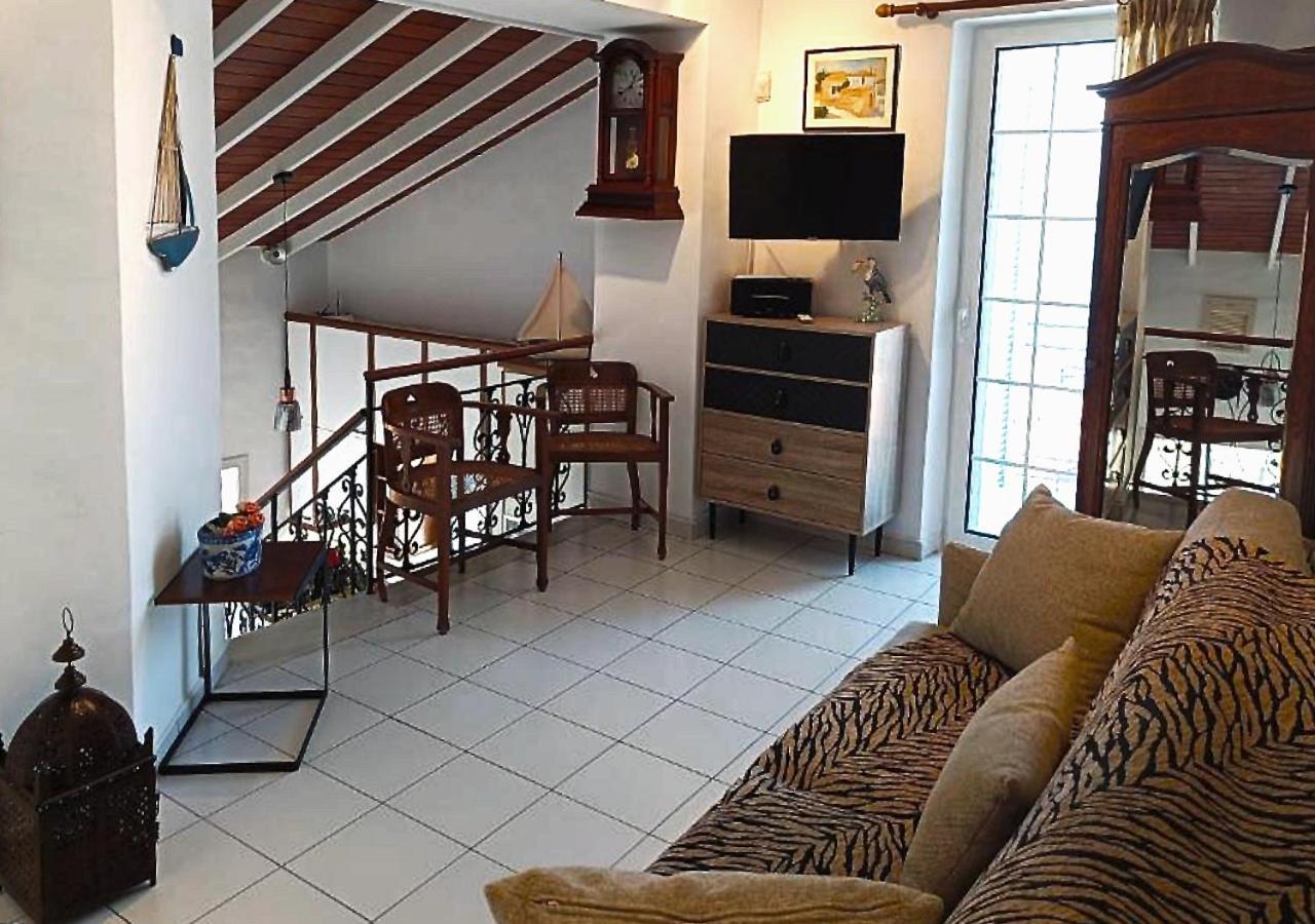 Summer Dream Poros Town Ngoại thất bức ảnh